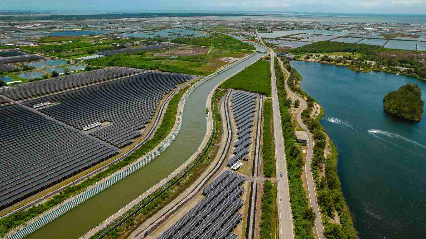 彩神vll能源事业提供智慧能源管理、、太阳能监控管理、、全方位电厂建置及运维解决方案，，并拥有管理超过6000案场的经验